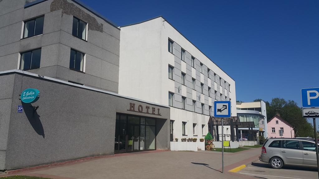 Hotel Gulbene Eksteriør bilde